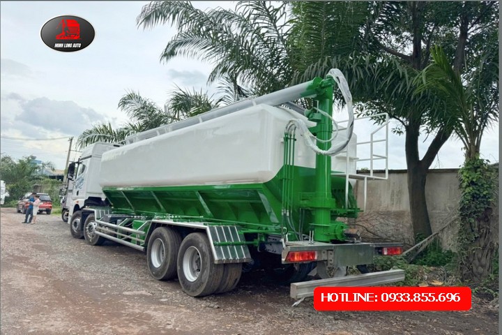 XE BỒN CHỞ CÁM 29 M³ FAW 370HP – ĐỘNG CƠ MẠNH MẼ, TIẾT KIỆM NHIÊN LIỆU