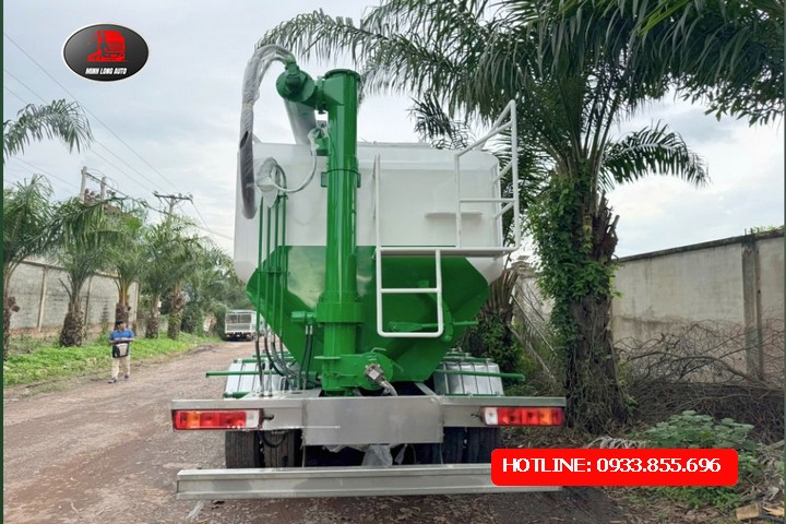 XE BỒN CHỞ CÁM 29 M³ FAW 370HP – ĐỘNG CƠ MẠNH MẼ, TIẾT KIỆM NHIÊN LIỆU