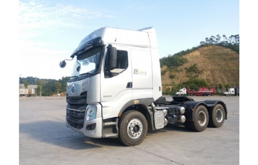 Xe đầu kéo chenglong 420Hp cầu dầu