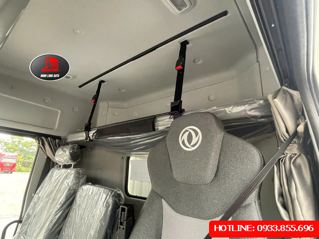 Dongfeng KR180 Thùng Kín Container 7.65 Tấn