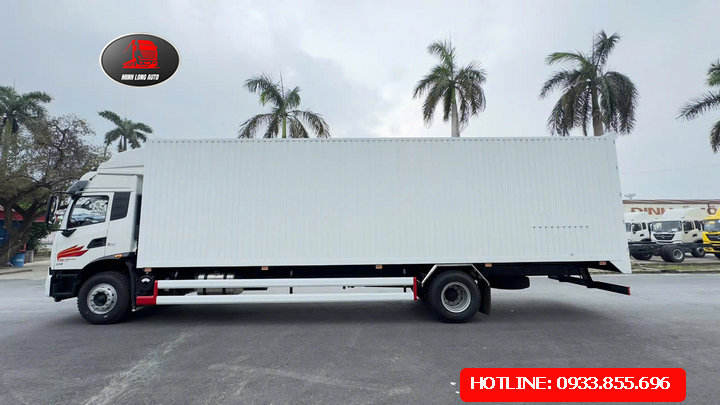 Dongfeng KR180 Thùng Kín Container 7.65 Tấn