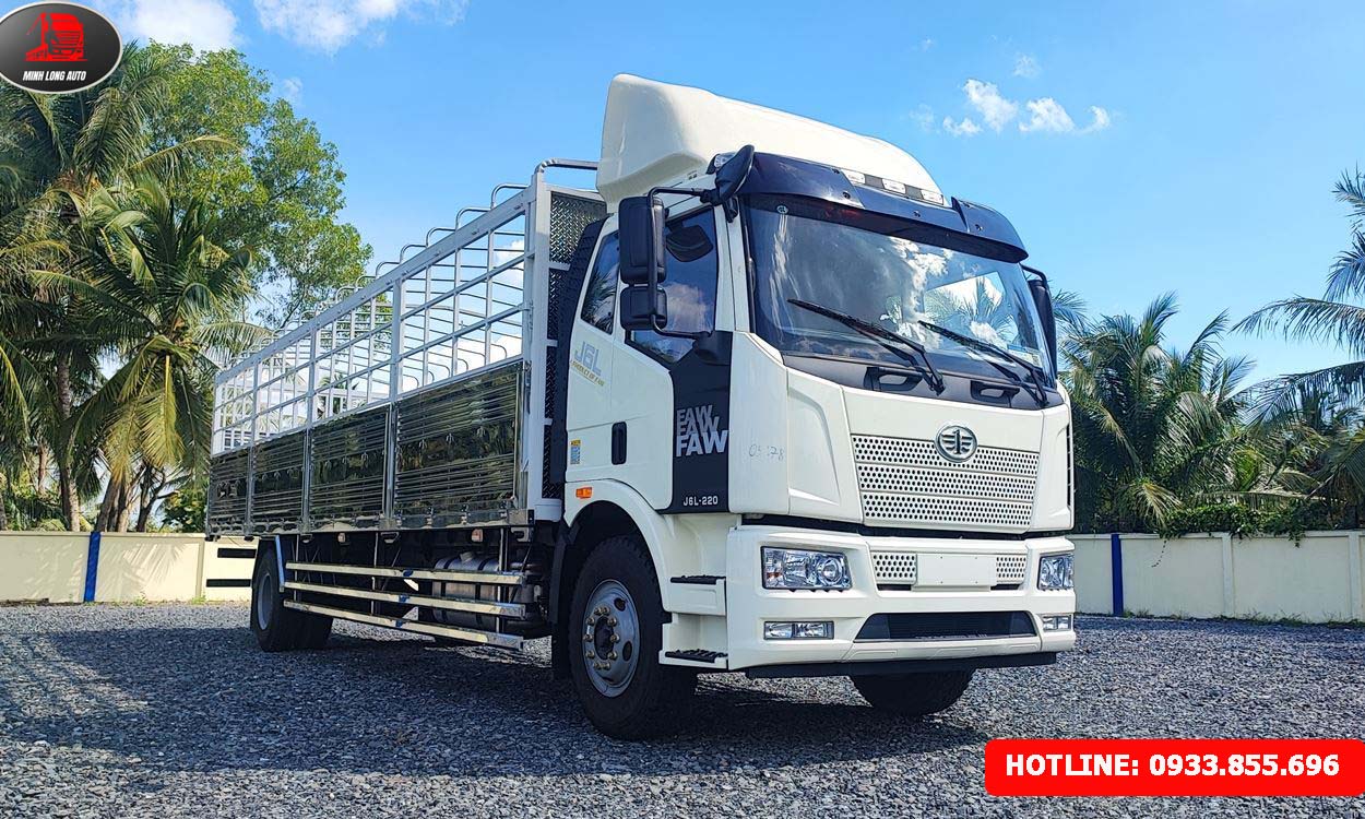 Xe tải FAW J6L thùng mui bạt nhập khẩu dài 9.7m – Lựa chọn tối ưu cho vận tải đường dài