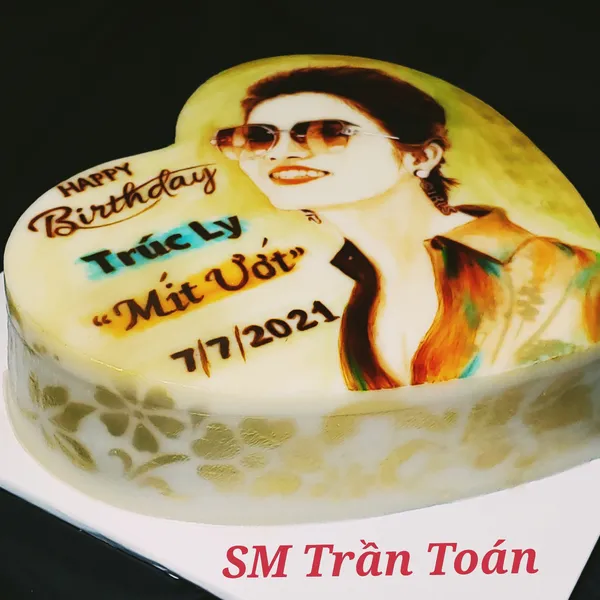 Bánh Rau Câu Vẽ Chân Dung THEO YÊU CẦU size 24cm