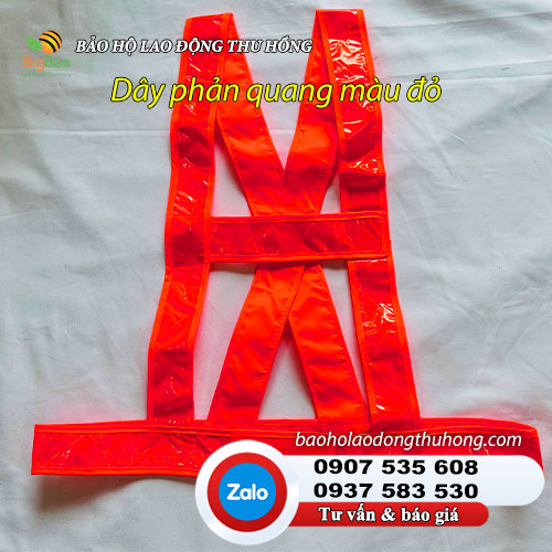 Áo dây nhựa phản quang màu đỏ nổi bật Áo dây nhựa phản quang màu đỏ nổi bật