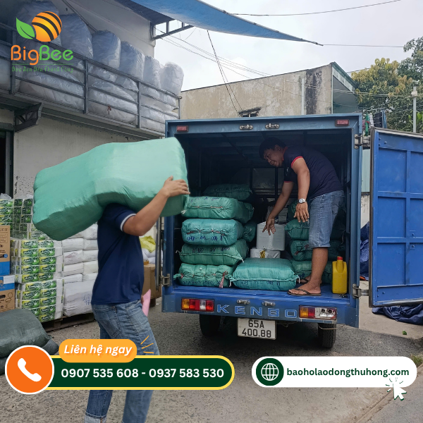 Giao găng tay nilon số lượng lớn tại Thu Hồng