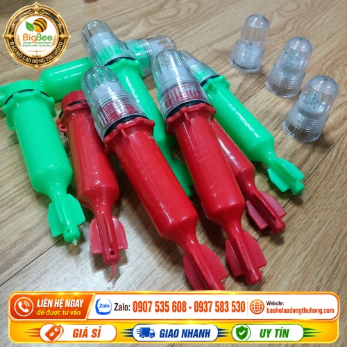 Đèn chớp hoả tiễn cảnh báo đi đêm bằng nhựa siêu bền Đèn chớp hoả tiễn cảnh báo đi đêm bằng nhựa siêu bền