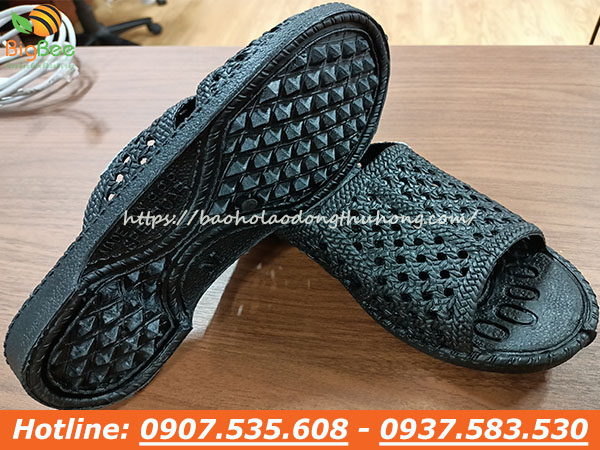 Dép tổ ong nam màu đen