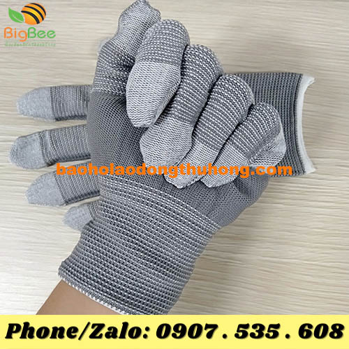 găng tay cảm ứng điện thoại được làm từ đâu?