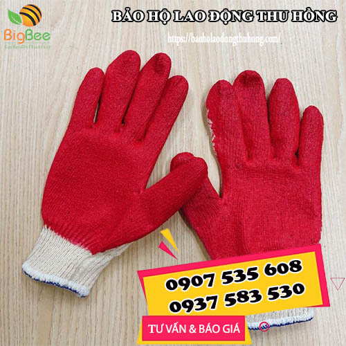 găng tay len phủ sơn đỏ lòng bàn tay