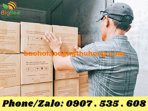 giá phân phối găng kiểm tra y tế của Thu Hồng là bao nhiêu?