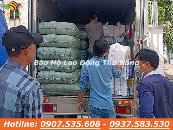 giao găng tay len kem 90, muối tiêu 60 đi Tiền Giang 01