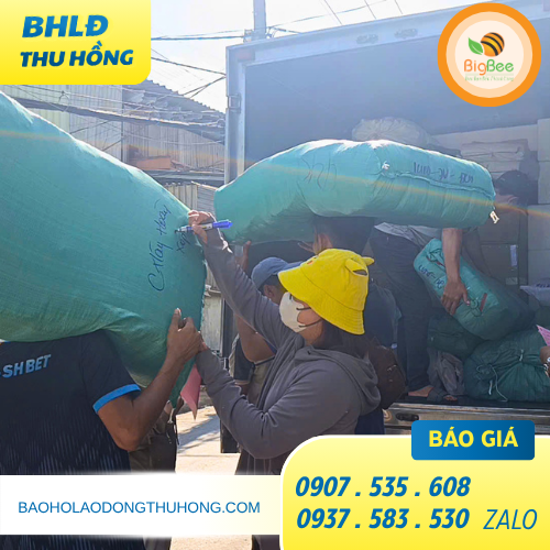 Giao sỉ bao tay len sợi màu kem 100g hai viền đen mới nhất Giao sỉ bao tay len sợi màu kem 100g hai viền đen mới nhất