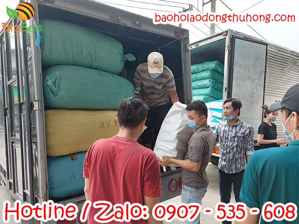 giao số lượng lớn bao tay len, giẻ lau màu tại q1 01