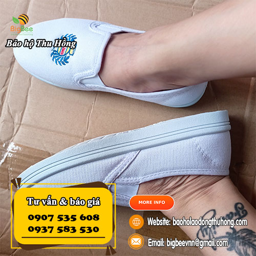 Giày Asia trắng không dây bảo vệ chân size từ 37 đến 43 Giày Asia trắng không dây bảo vệ chân size từ 37 đến 43