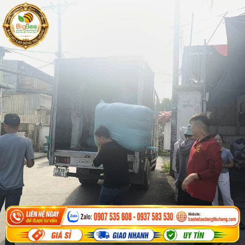 Giẻ lau trắng xuất kho ngàn ký mỗi ngày