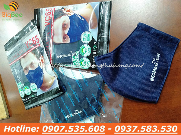 Khẩu trang Neomask VC65 than hoạt tính màu xanh