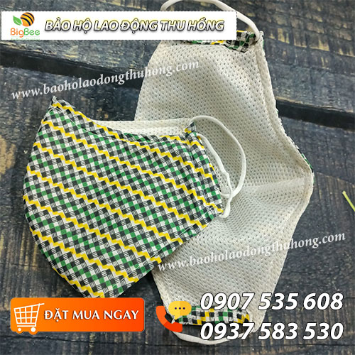Khẩu trang vải họa tiết sọc Khẩu trang vải họa tiết sọc