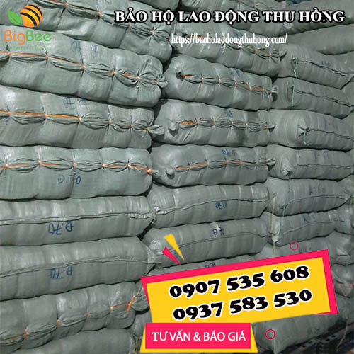 Kho găng tay len màu xám đen của Thu Hồng tại TPHCM Kho găng tay len màu xám đen của Thu Hồng tại TPHCM