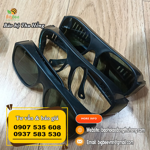 Kính bảo hộ chống bụi bảo vệ mắt giá sỉ rẻ tốt nhất 2024 Kính bảo hộ chống bụi bảo vệ mắt giá sỉ rẻ tốt nhất 2024