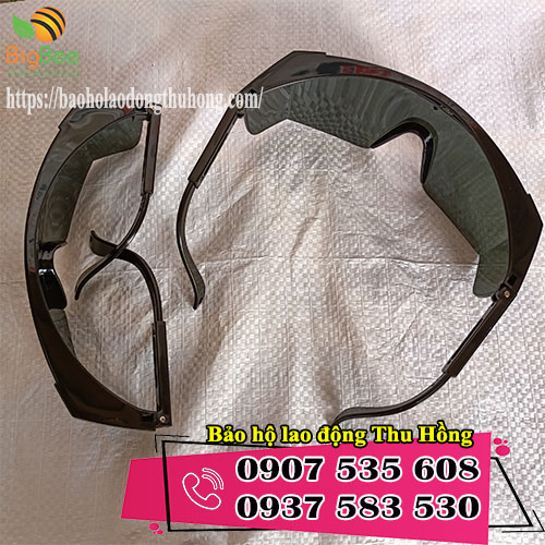 Mắt kính bảo hộ chống bụi Đài Loan chính hãng