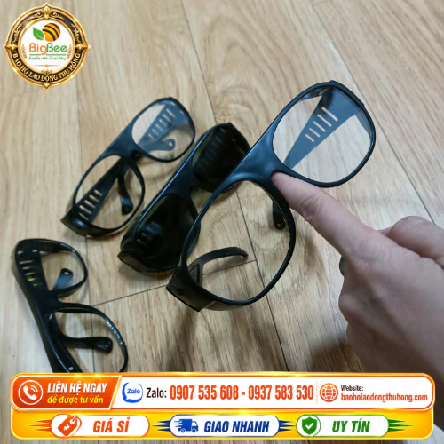 Mắt kính bảo hộ trong suốt bảo hộ mắt mỗi ngày Mắt kính bảo hộ trong suốt bảo hộ mắt mỗi ngày