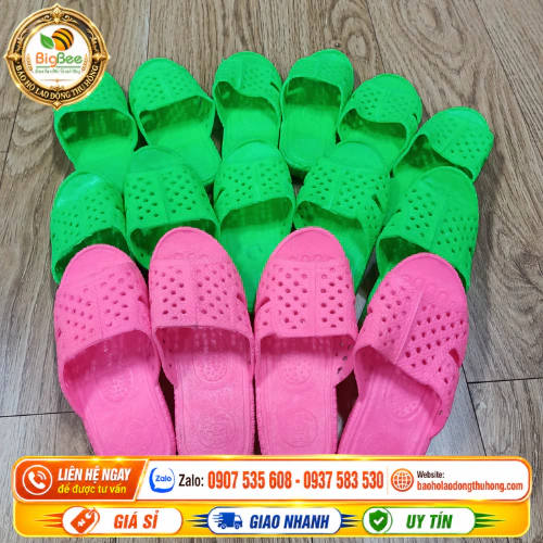 Màu dép tổ ong trẻ em nhựa dẻo được mua nhiều Màu dép tổ ong trẻ em nhựa dẻo được mua nhiều
