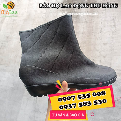 mẫu ủng cổ ngắn đi mưa