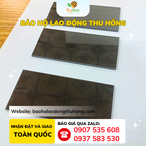 Miếng kính hàn màu đen cắt đủ size Miếng kính hàn màu đen đủ size lắp mặt nạ hàn