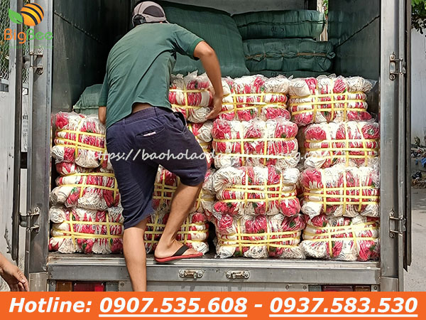 Nguồn cung găng tay len nhúng nhựa 1 mặt đỏ giá rẻ