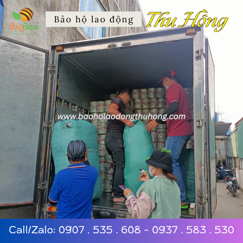 Nhà cung cấp ủng đi mưa giao sỉ tại TPHCM Nhà cung cấp ủng đi mưa giao sỉ tại TPHCM