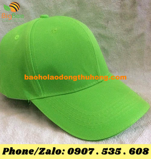 nón lưỡi trai xanh lá cây