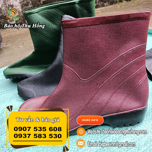 Phân phối ủng ngắn cổ người lớn giá rẻ đủ size Phân phối ủng ngắn cổ người lớn giá rẻ đủ size