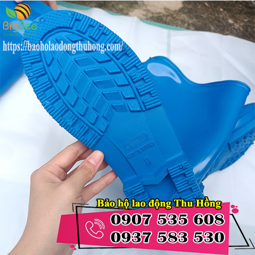 Sỉ rẻ ủng cao su đi mưa Tứ Gia Phát tại TPHCM