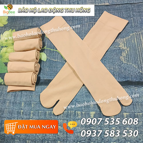 Tất nữ cao cổ xỏ ngón Tất nữ cao cổ xỏ ngón