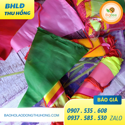 Thu Hồng bán cờ dây tam giác sẵn hàng TPHCM Thu Hồng bán cờ dây tam giác sẵn hàng TPHCM