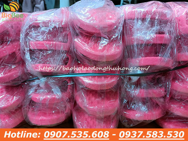 Thu Hồng chuyên sỉ dép nhựa dẻo tổ ong màu hồng tại Bình Chánh