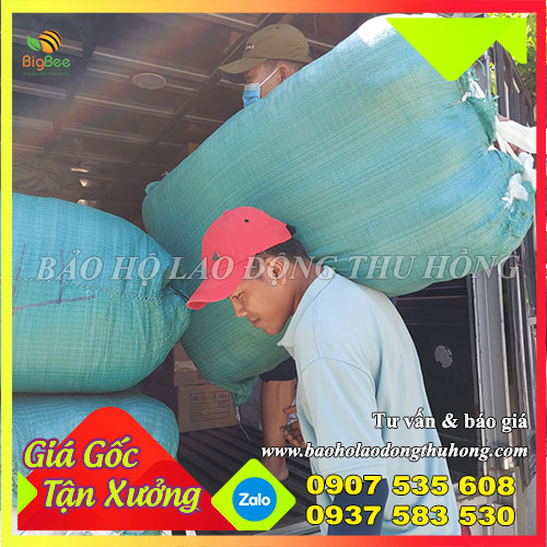 Thu Hồng đi giao 1000kg giẻ lau máy miễn phí cho khách Thu Hồng đi giao 1000kg giẻ lau máy miễn phí cho khách