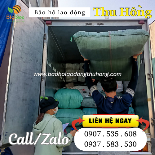 Thu Hồng đi giao dép phòng sạch miễn phí cho khách Thu Hồng đi giao dép phòng sạch miễn phí cho khách