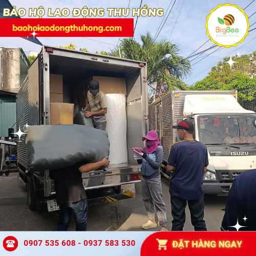 Thu Hồng giao nón kỹ sư bảo bình miễn phí cho khách Thu Hồng giao nón kỹ sư bảo bình miễn phí cho khách