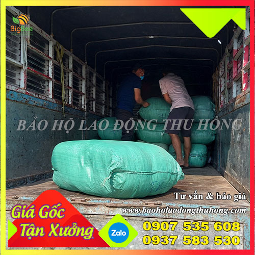 Thực hiện đơn hàng giao 1000kg giẻ lau máy đóng bao cho khách Thực hiện đơn hàng giao 1000kg giẻ lau máy đóng bao cho khách