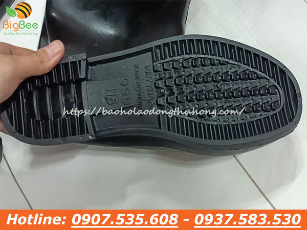 ủng bảo hộ cao su Việt Thắng đen giá rẻ ở đâu?