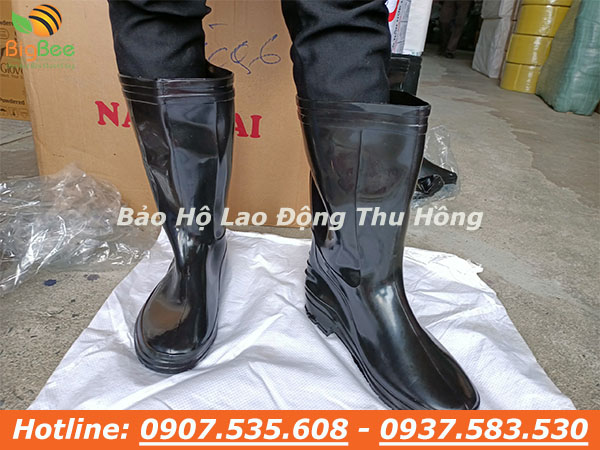 Ủng bảo hộ Việt Thắng màu đen đủ size nam nữ