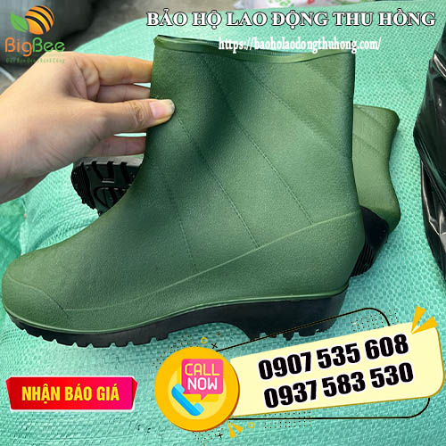 ủng cao su cổ ngắn lội nước Việt Thắng ủng cao su cổ ngắn lội nước Việt Thắng