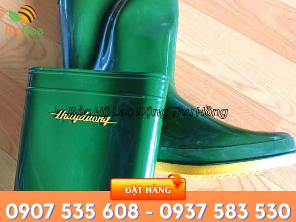 Ủng cao su Thùy Dương xanh rêu