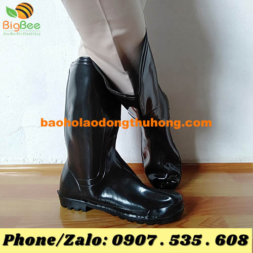 ủng cao su Vítas màu đen
