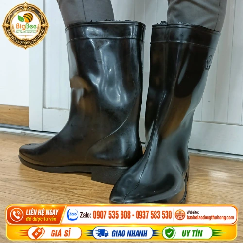 Ủng con voi Việt Thắng bán chạy tại Thu Hồng Ủng con voi Việt Thắng bán chạy tại Thu Hồng