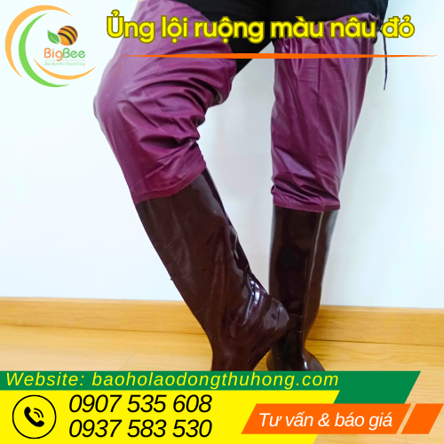 Ủng lội ruộng màu nâu đỏ cao cấp tại THu  Hồng Ủng lội ruộng màu nâu đỏ cao cấp tại THu  Hồng