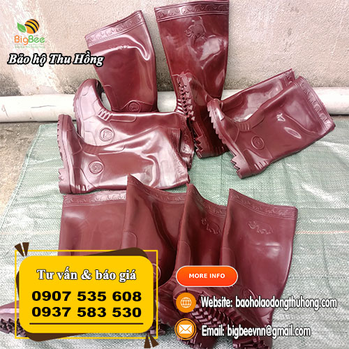Ủng nâu lội nước chống thấm từ nhựa PVC Ủng nâu lội nước chống thấm từ nhựa PVC