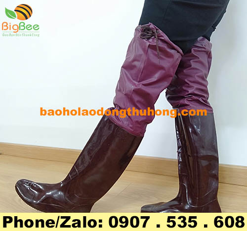 ủng nhựa cao su lội ruộng màu nâu tím