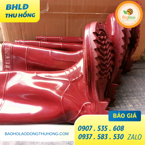 Ủng nhựa nâu đi mưa không lo bị ướt Ủng nhựa nâu đi mưa không lo bị ướt